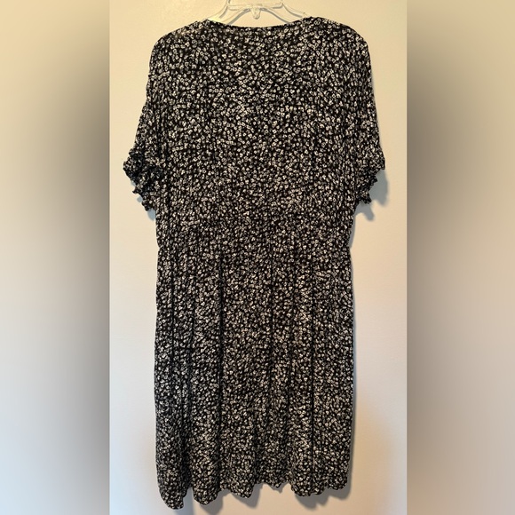 Maurice’s Floral Hi-Lo Dress Sz XL - Picture 3 of 7